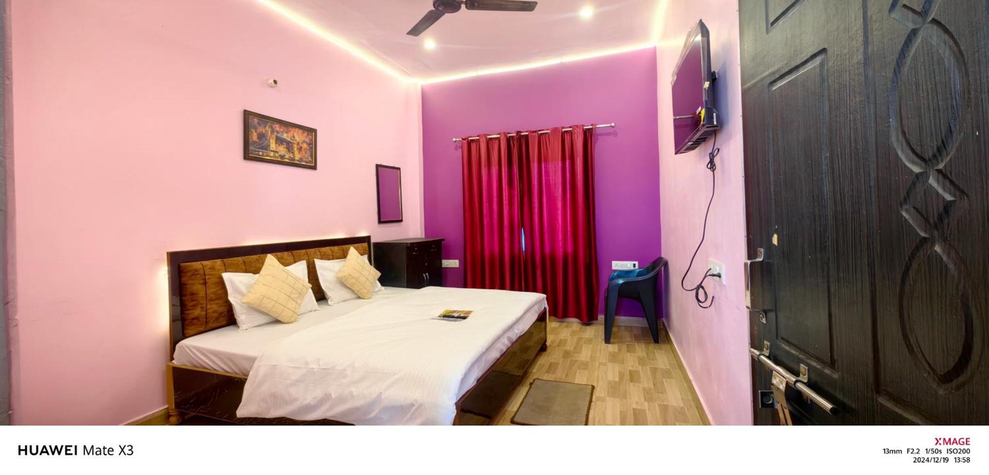 Kashi Yatra Guest House