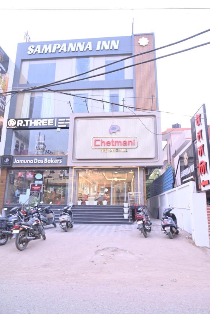 Sampanna Inn - Varanasi