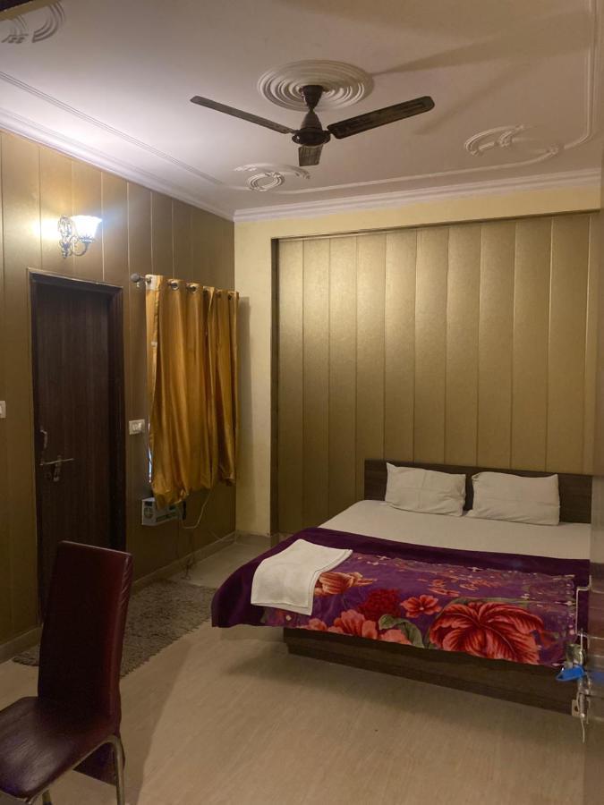 Arvi Guest House - Varanasi