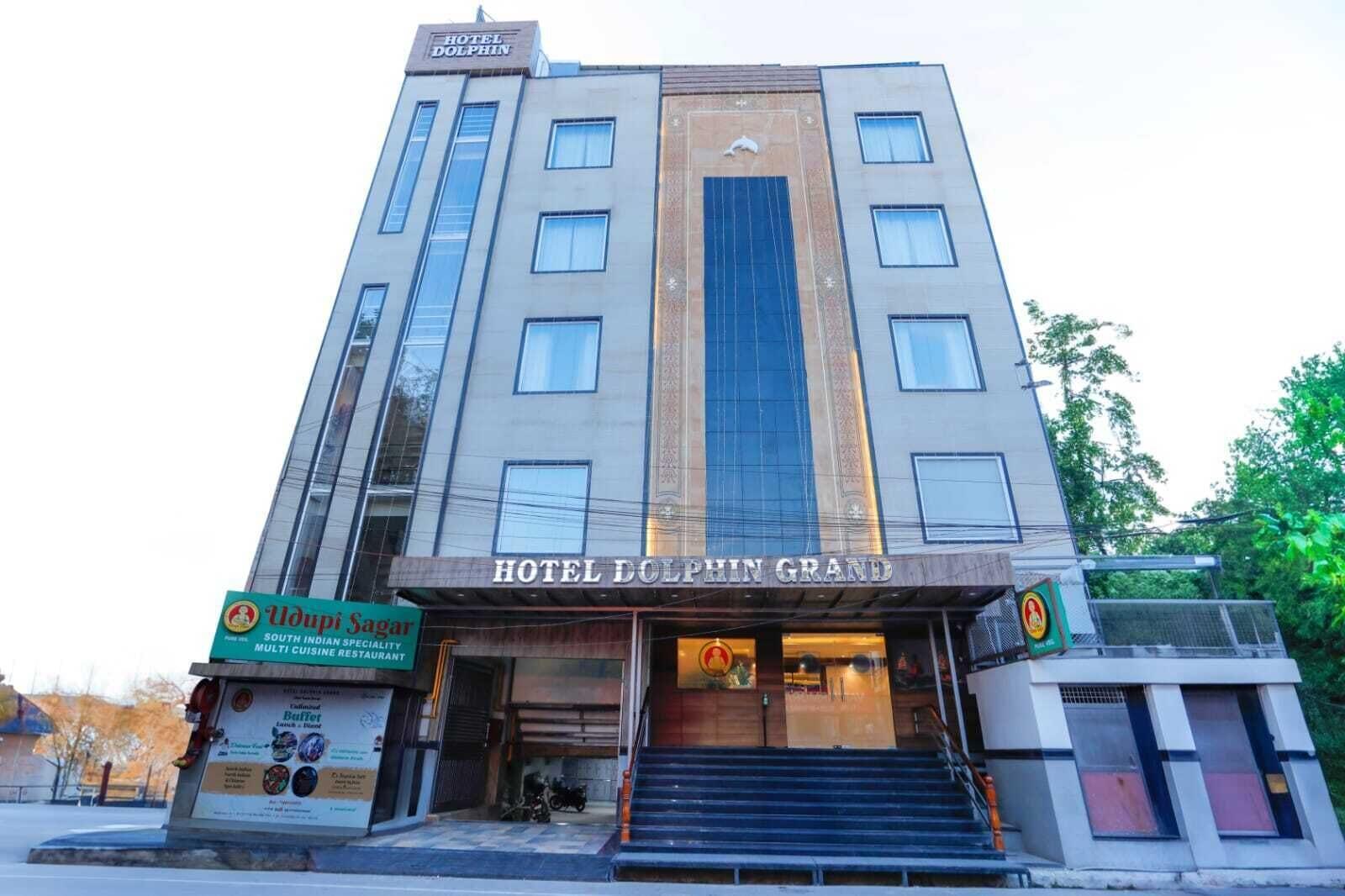 Hotel Dolphin Grand