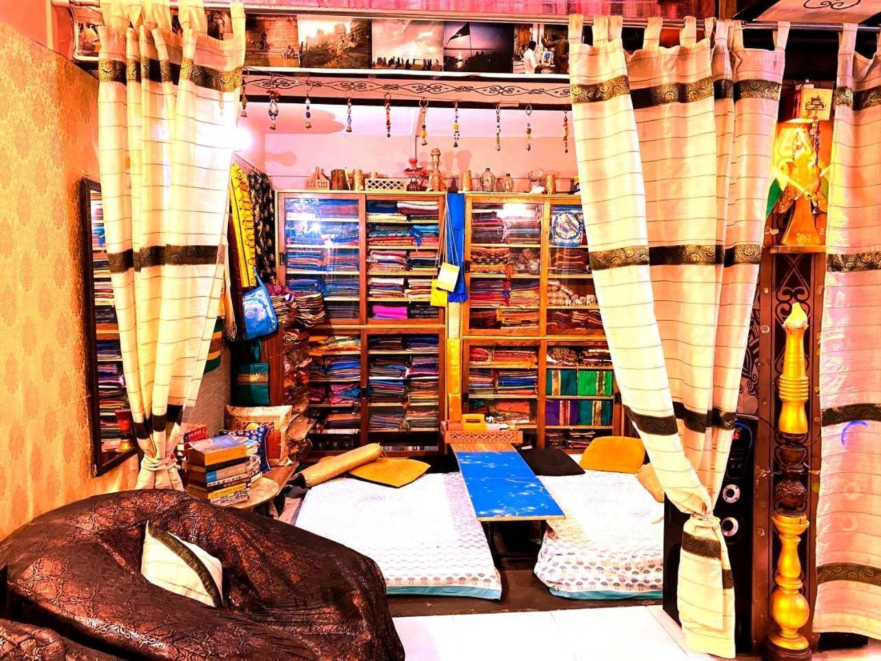 Stay Inn Heritage - Varanasi