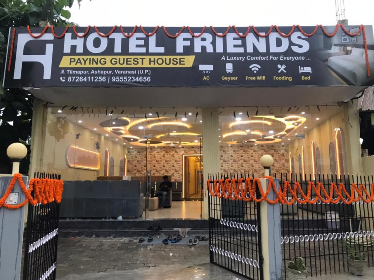 Hotel Friends
