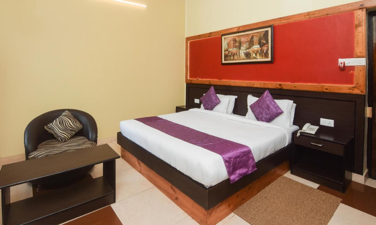 Hotel Varuna