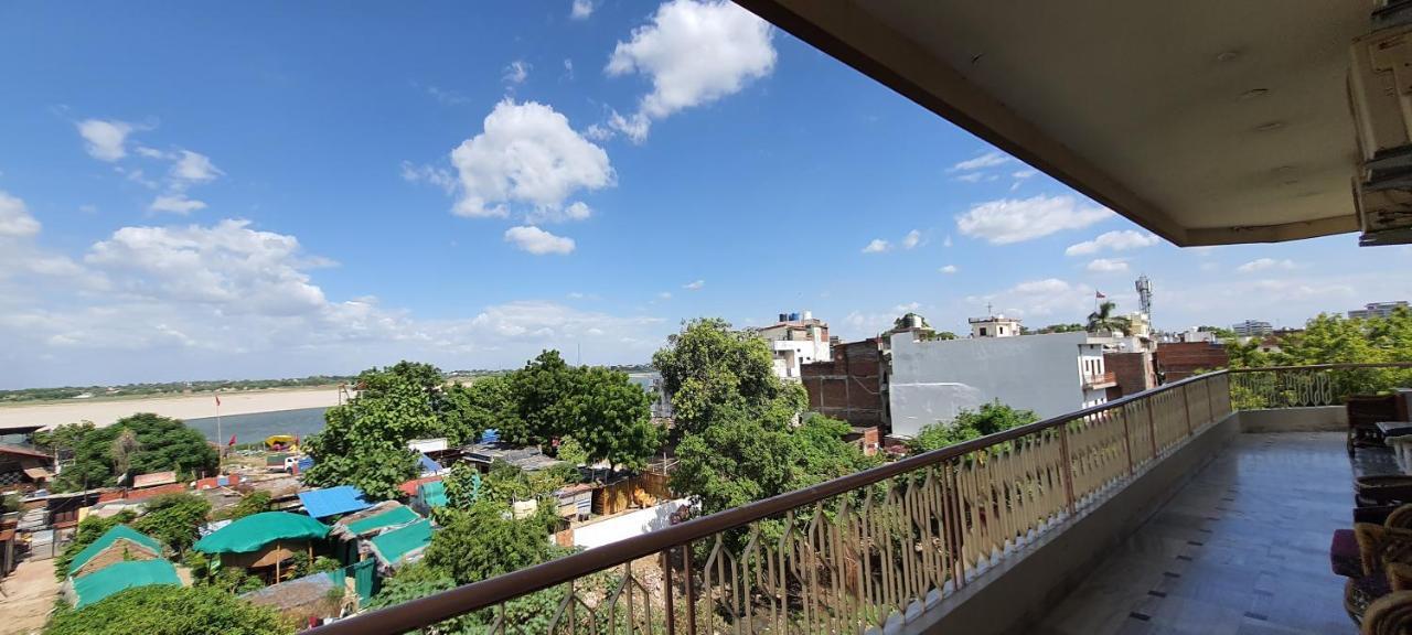 Hotel Temple On Ganges