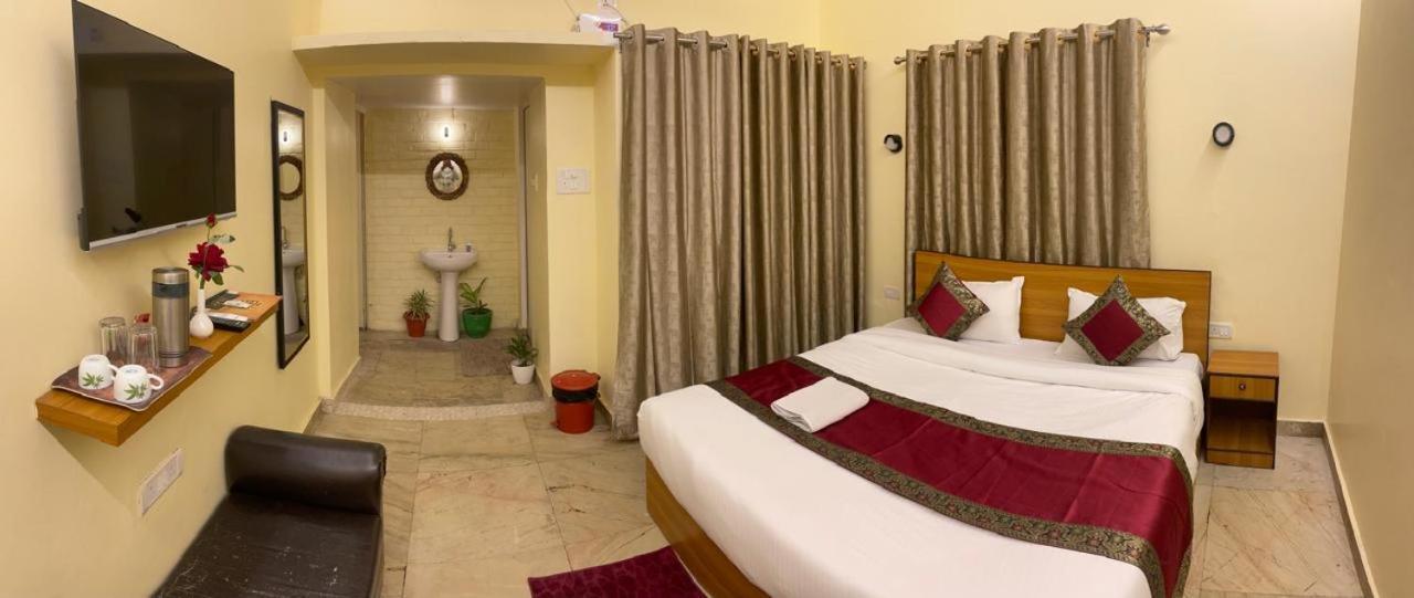 Shankar Vilaas -A Boutique Stay Forigners Choice Near Ghats And Temples - Varanasi