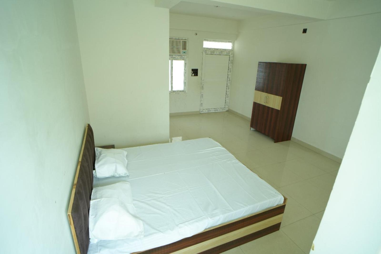Gulab Bagh Vatika & Guest House