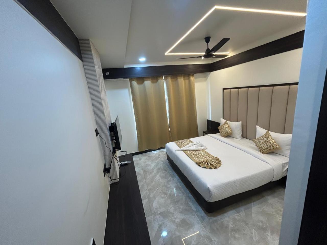 Hotel Maheshwari - Varanasi