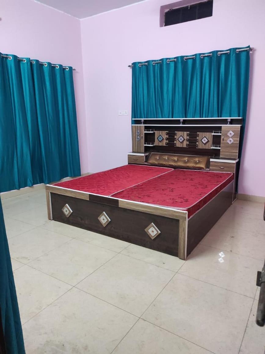 Vikas Home Stay - Varanasi