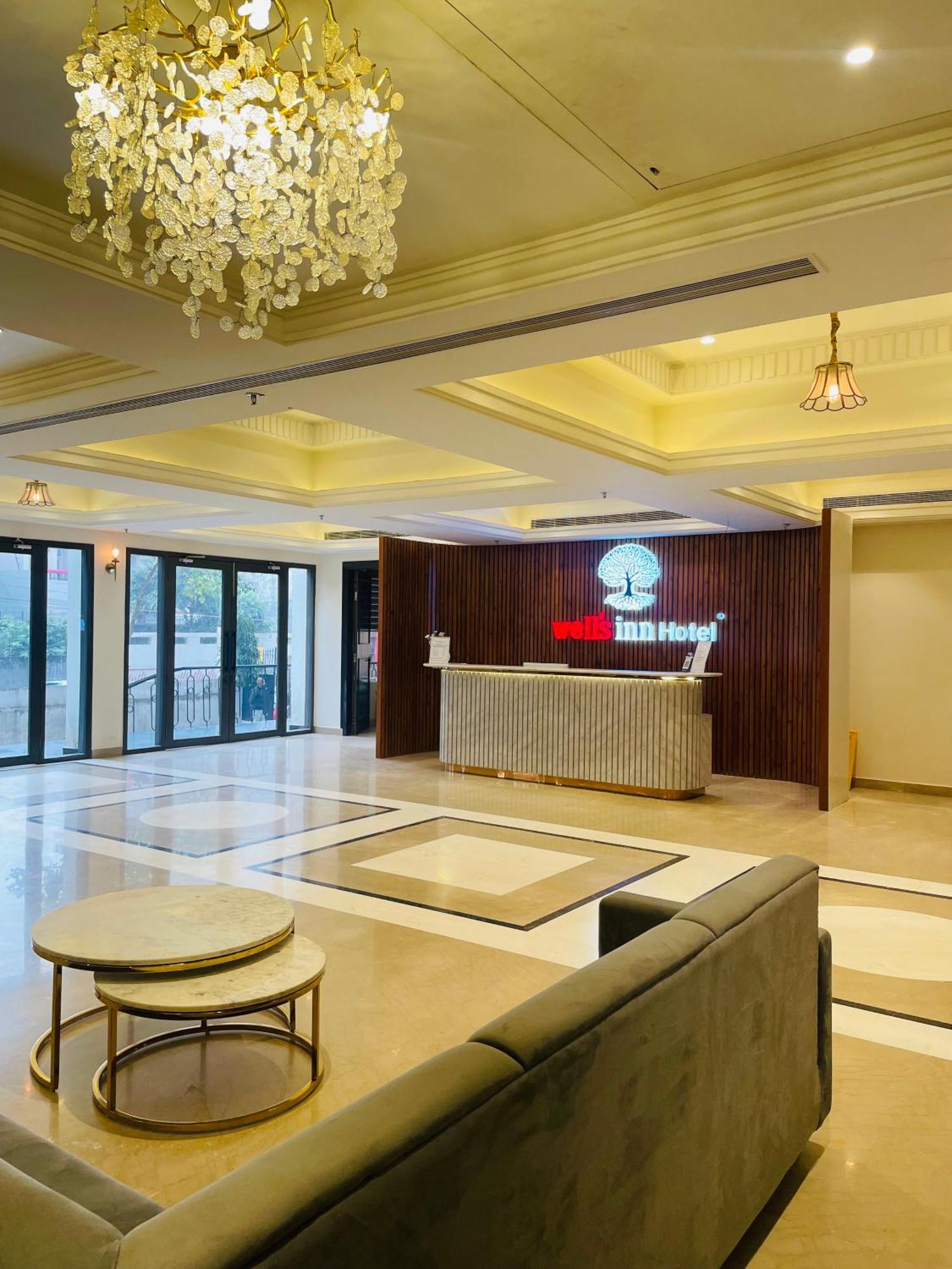 Wells Inn Hotel - Varanasi
